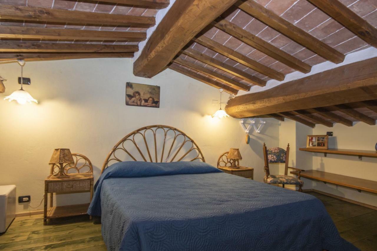 Villa Borgo Buio Town House Montepulciano Stazione Exterior foto
